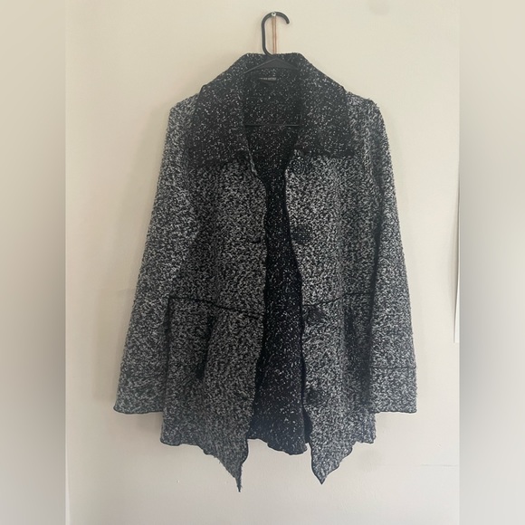 Nomadic Traders Jacket - Picture 2 of 3